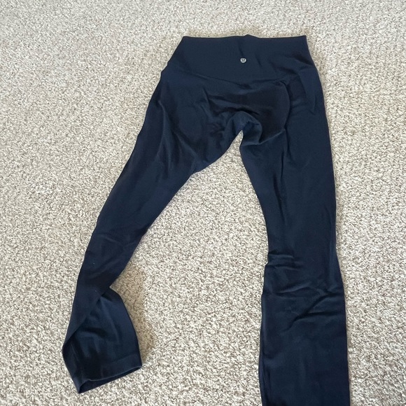 Lululemon true navy align leggings, size 6 - Picture 4 of 7
